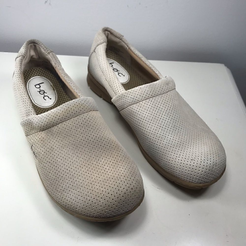 b. ø. c. Slip on Clogs